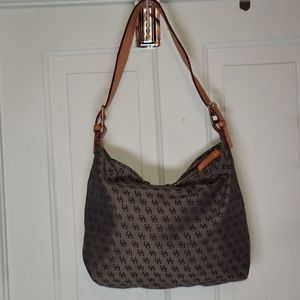 Dooney & Bourke Signature Logo‎ Initial Grey Black Cloth Purse Leather Strap